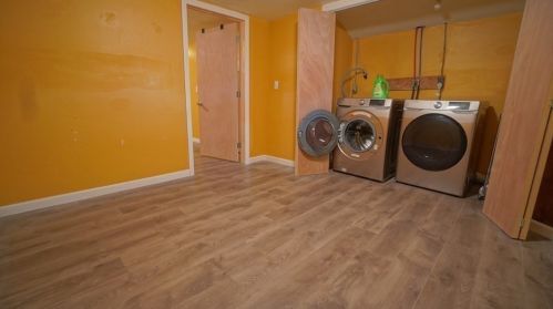 77 Humbert, Springfield MA 01109-2229 exterior