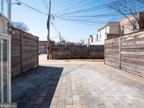 826 12 St, Washington DC 20002-4436 exterior