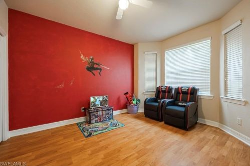 4395 20 St, Naples FL 34117-9400 exterior