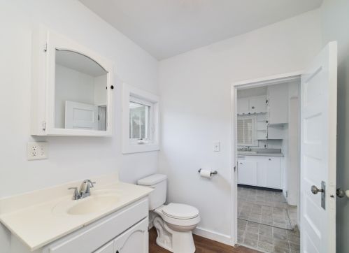 376 Maple St, Shelby MI 49455-1129 exterior