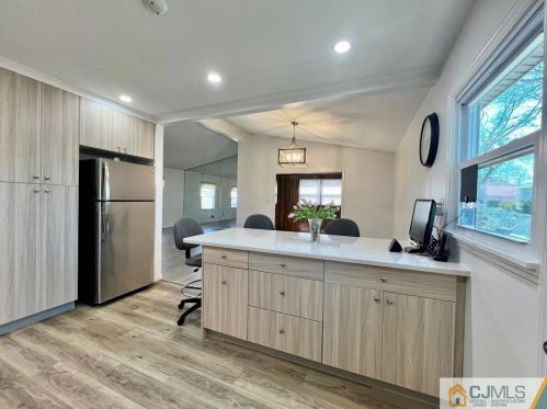 7 Hallo St, Edison NJ exterior