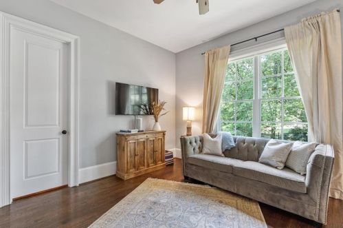 3466 Inman Dr, Atlanta GA 30319-2443 exterior