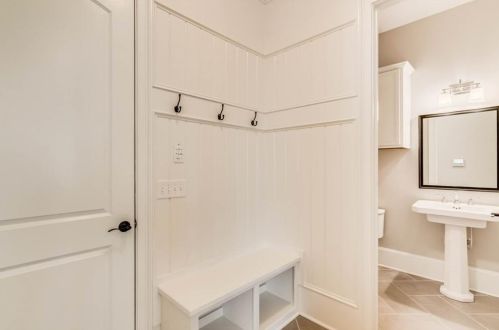 10820 Rogers Cir, Duluth GA 30097-1928 exterior