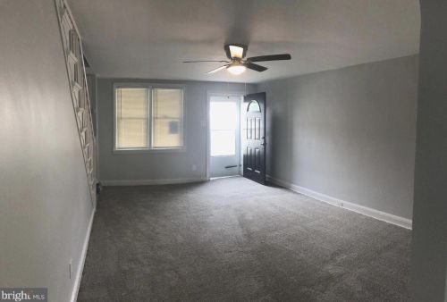 213 21 St, Chester PA 19013-0055 exterior