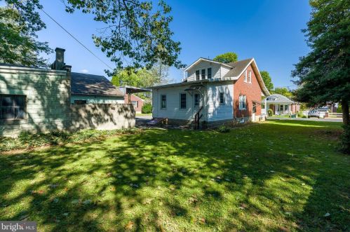 10 Grandview Ave, Lancaster PA 17603-6671 exterior