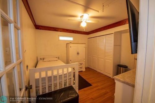 5723 Northpointe Ln, Boynton Beach FL 33437-2005 exterior