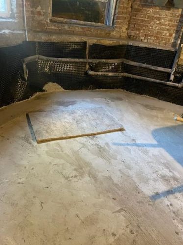 1020 Springfield Ave, Chicago IL 60624-4025 exterior