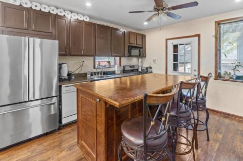 4453 Kildare Ave, Chicago IL 60652-3127 exterior