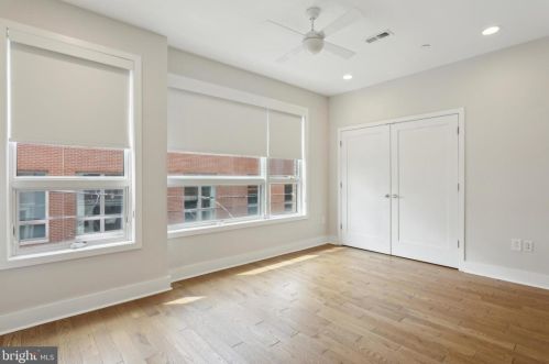 1427 Kater St, Philadelphia PA 19147-1851 exterior