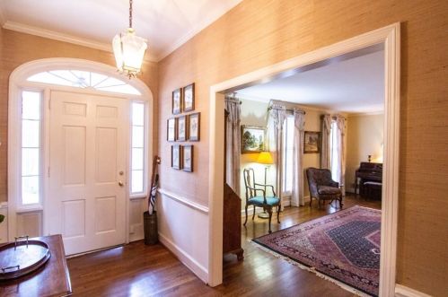 6688 Brandon Ml Rd, Atlanta GA 30328-2031 exterior