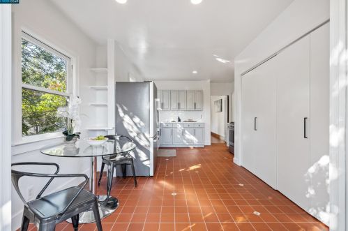 1368 Hopkins St, Berkeley CA 94707-2634 exterior