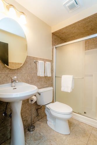 3927 Lawndale Ave, Chicago IL  60618-3107 exterior