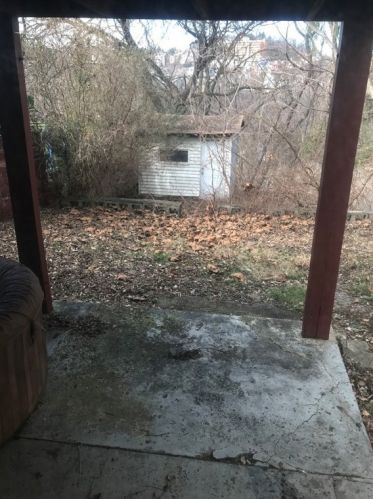 1322 Lowrie St, Pittsburgh PA 15212-4326 exterior