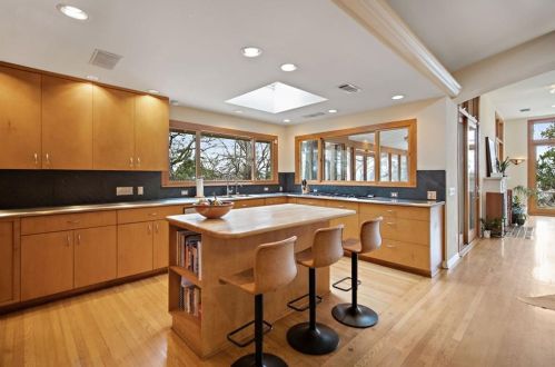 902 Bluebonnet Ln, Austin TX 78704-4025 exterior