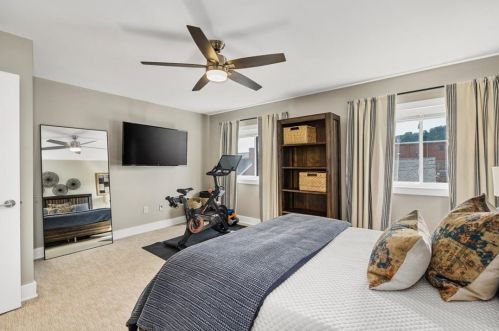 4916 Hatfield St, Pittsburgh PA 15201-2727 exterior