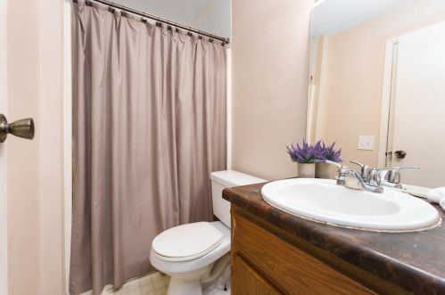 3487 Scots Pne Way, Kalamazoo MI 49024-3966 exterior