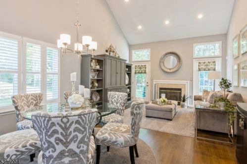 2801 Packer Ct, Bridgewater NJ 08807-7017 exterior