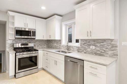 3114 Jerome St, Chicago IL  60645-1143 exterior