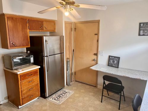 8919 Congress St, Milwaukee, WI 53225-5028