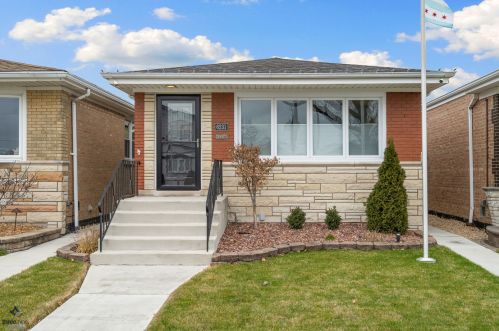 6231 Neenah Ave, Chicago, IL 60638-4140