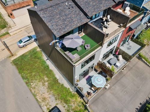 521 Jefferson St, Pittsburgh PA  15212-4418 exterior