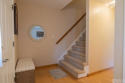 122 Dewolfe St, Edison NJ  08817-5145 exterior