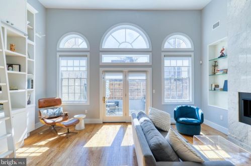 606 Christian St, Philadelphia PA 19147-2901 exterior