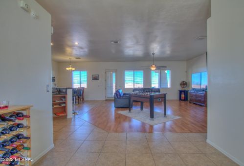 7017 Cottontail Run Ave, Tucson AZ 85756-3064 exterior