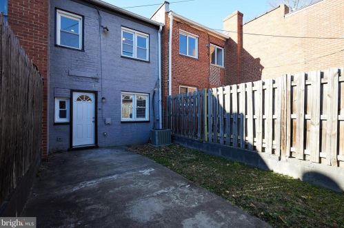 2207 14 St, Washington DC 20020-4954 exterior