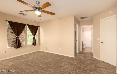 7618 Desert Overlook Dr, Tucson AZ  85710-8164 exterior