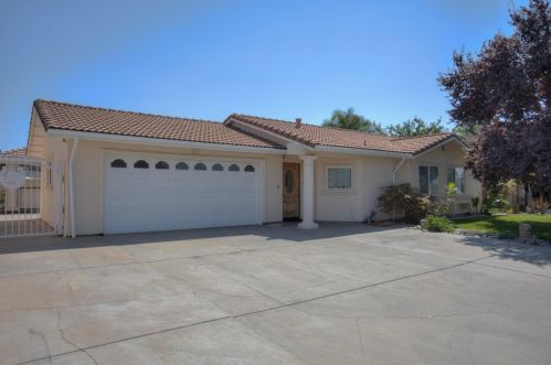 1020 Lacy Way, Turlock, CA 95380-5971