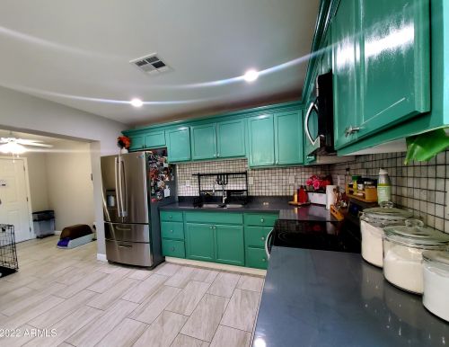 2321 47 Dr, Phoenix AZ 85031-1408 exterior