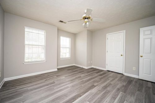 5844 Trent Walk Dr, Lithonia GA 30038-1938 exterior