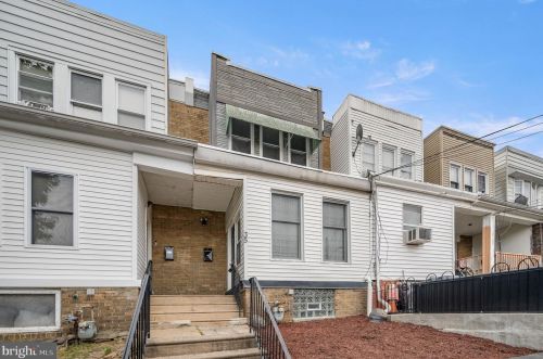 35 3 St, Darby PA 19023-3107 exterior