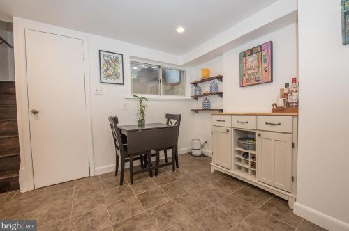 921 Bodine St, Philadelphia PA  19147-4242 exterior