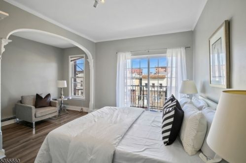 413 St, Union City NJ 07087-4025 exterior