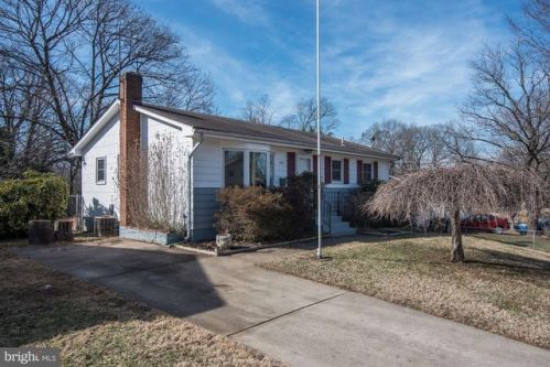 805 Lynn Ct, Rockville, MD 20850-1432