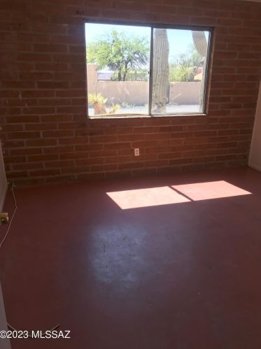 116 Alturas St, Tucson AZ  85705-4574 exterior