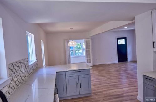 68 9th Ave, Paterson NJ 07506-1645 exterior