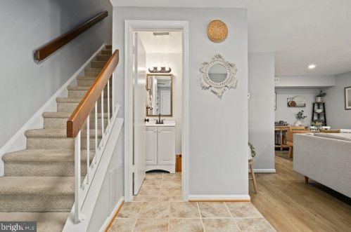 2020 Flowering Tree Ter, Silver Spring MD 20902-5815 exterior