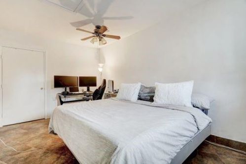 2318 Bitter Crk Dr, Austin TX 78744-4914 exterior