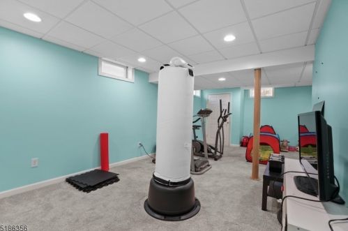 24 Dorset Dr, Hackettstown NJ  07840-5010 exterior