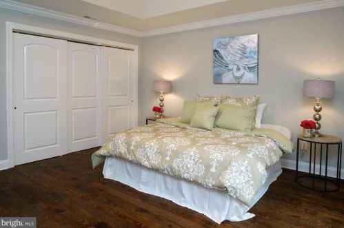 184 Mansgrove Rd, Princeton NJ exterior