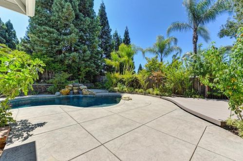 134 Black Powder Cir, Folsom CA 95630-3414 exterior