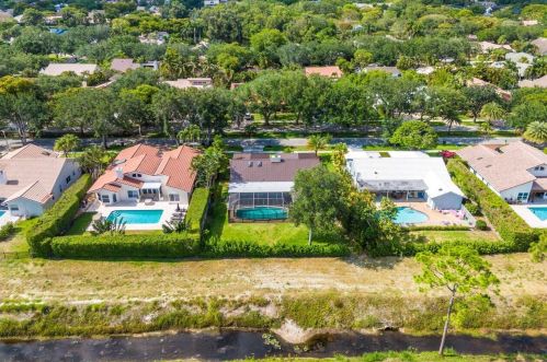 2632 41 St, Boca Raton FL 33434-2515 exterior