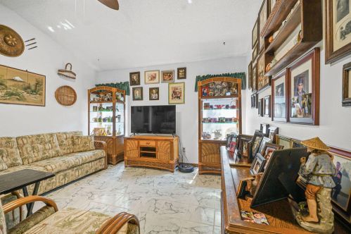 651 Mccracken Ave, Fort Pierce FL 34953-3936 exterior