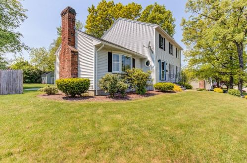 51 Hurtle Ave, Worcester, MA 01604-1925