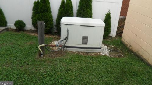 829 Decatur St, Washington DC  20017-3918 exterior