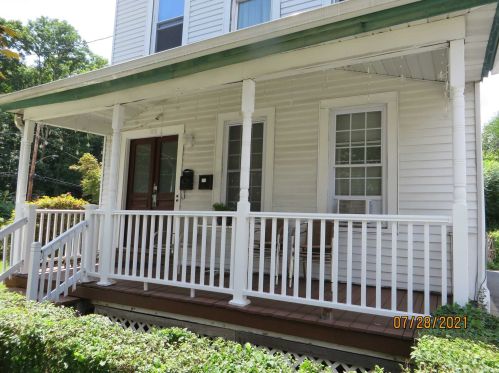 27 Orchard Pl, Poughkeepsie, NY 12601-1911