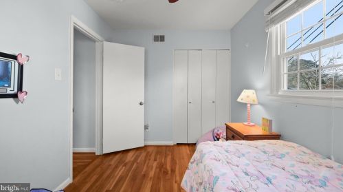 5610 Buckingham Palace Ct, Alexandria VA 22315-4120 exterior